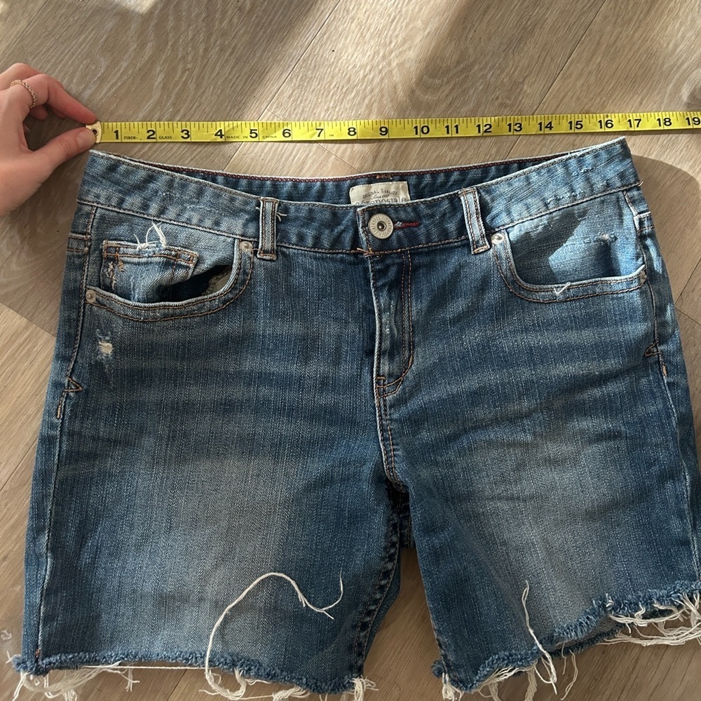 Aeropostale denim low rise cut-off shorts - Picture 3 of 8